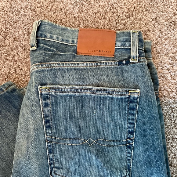 Men’s Lucky Brand Jeans - Picture 4 of 8